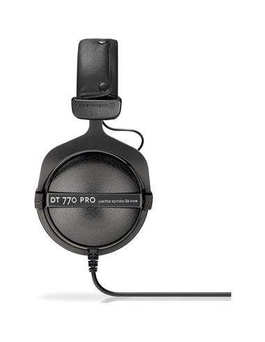 Beyerdynamic DT 770 Pro Black Limited Edition - closed studio headphones